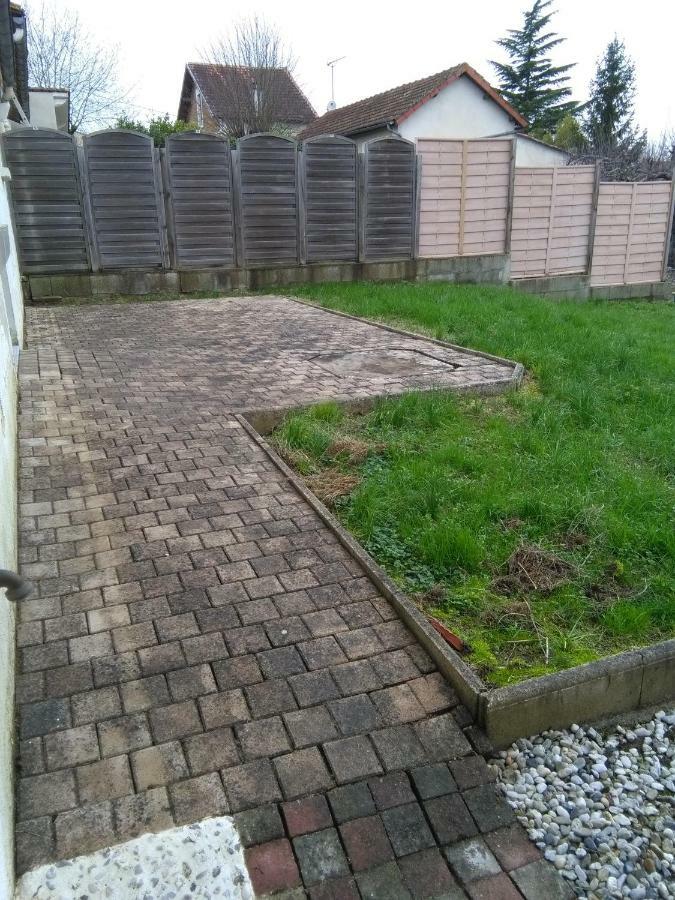 Comme Chez Vous Lägenhet Ruelle-sur-Touvre Exteriör bild